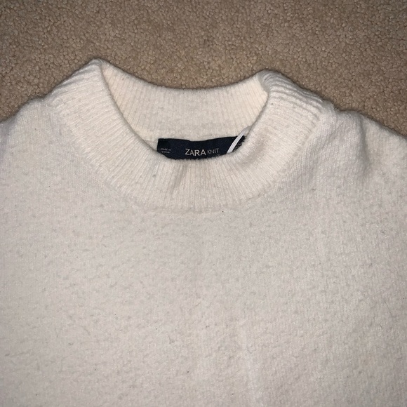 Zara Knit Thick White high neck sweater with velvet button arm detail - Picture 2 of 8